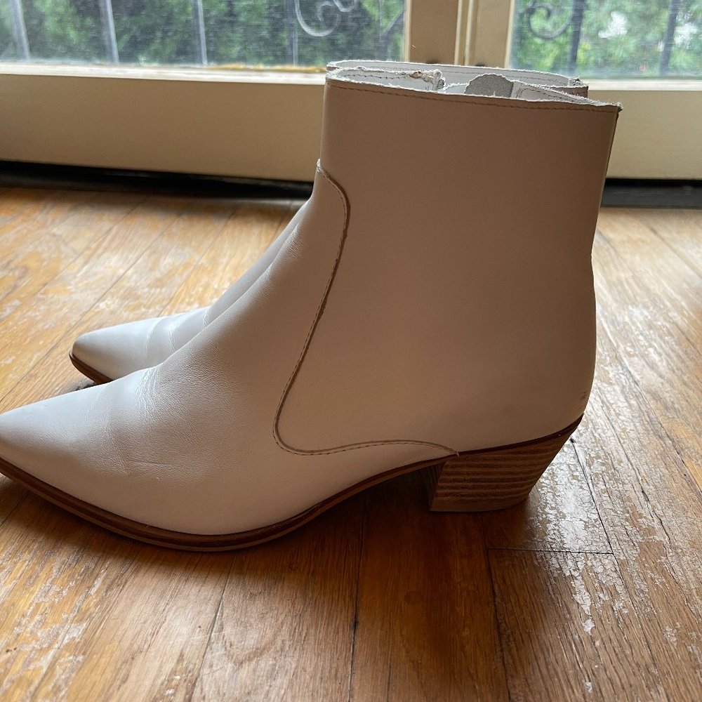 Mango (MGN) white low heeled boots, ankle
